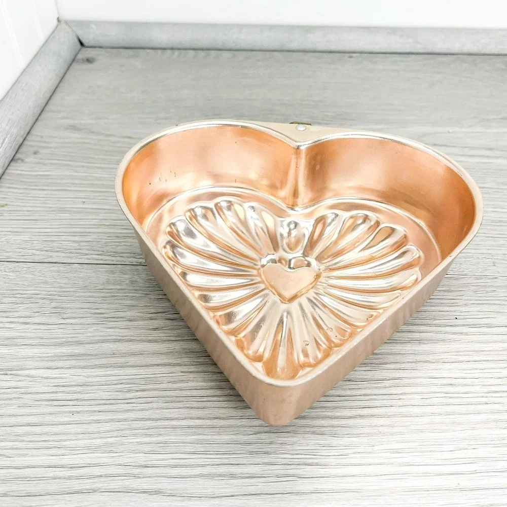Vintage Copper Heart Jello Mold – Kitchen Wall Decor